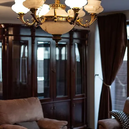 Apartment Lux, Herastrau Own Yard *
